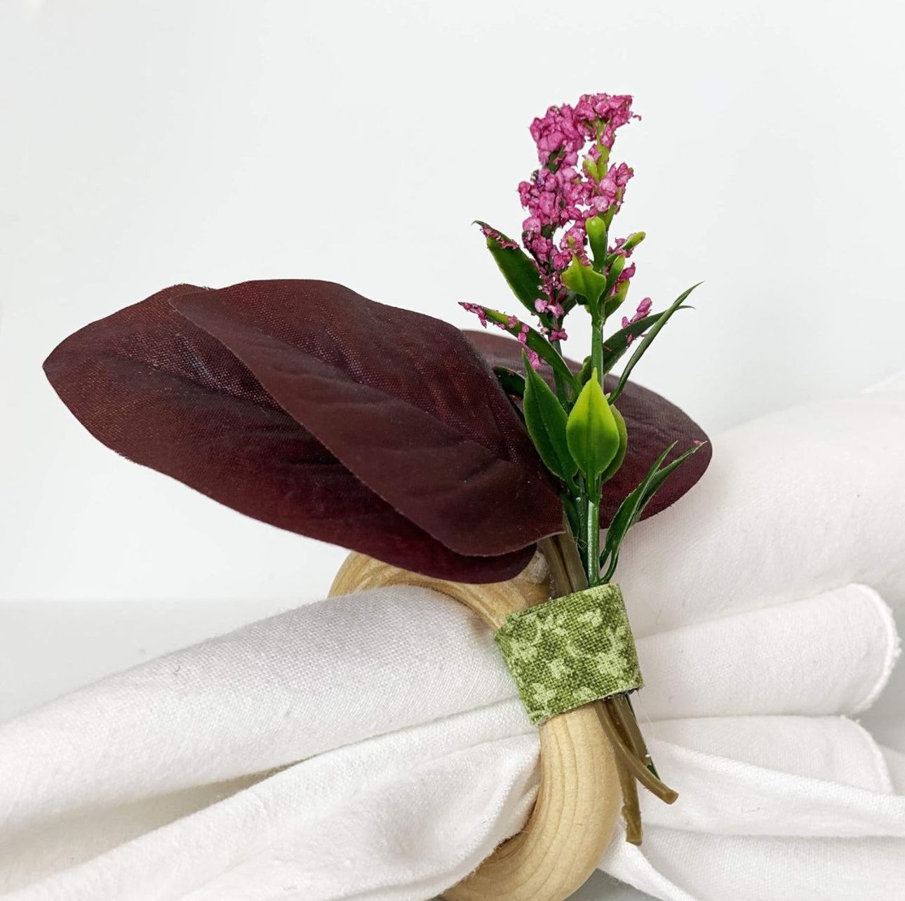 Nice Pink Blossom Napkin Rings - Set of 4