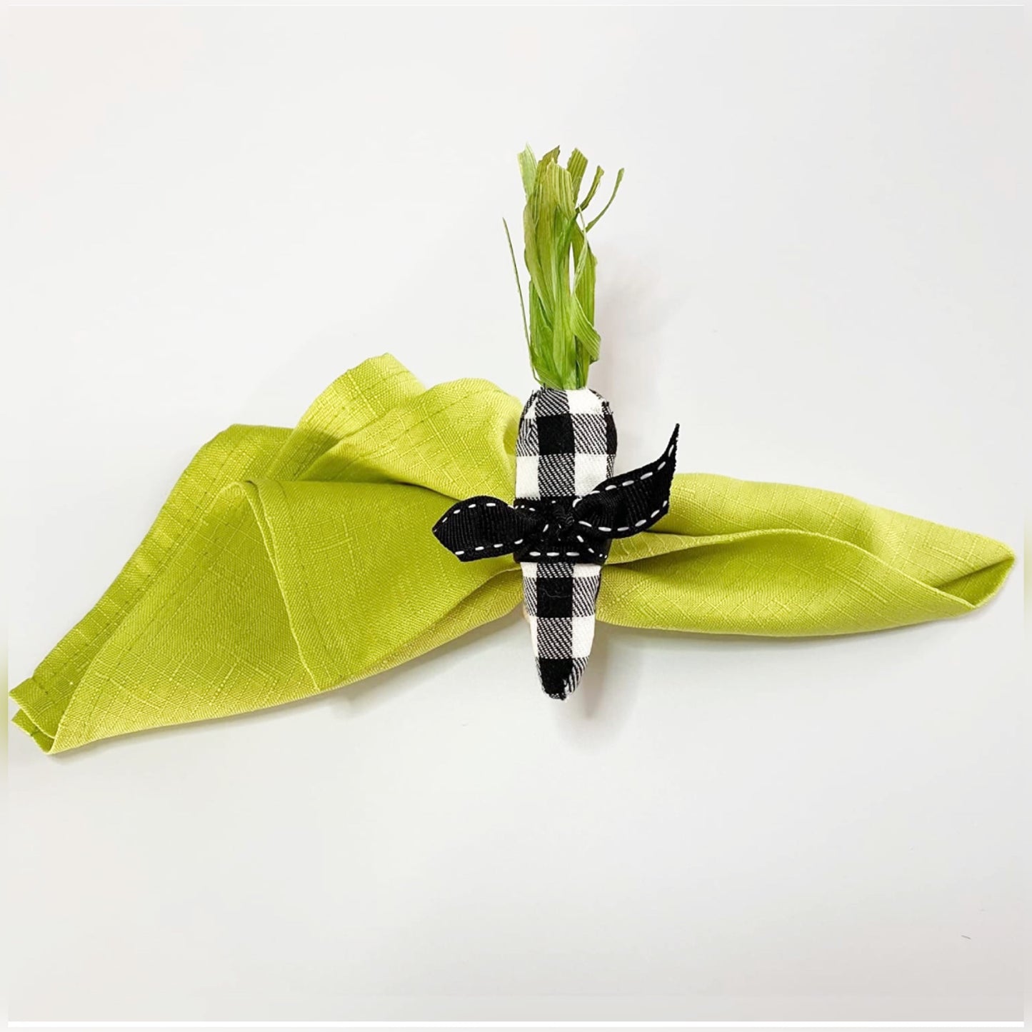 Stylish Carrots-Set of 4