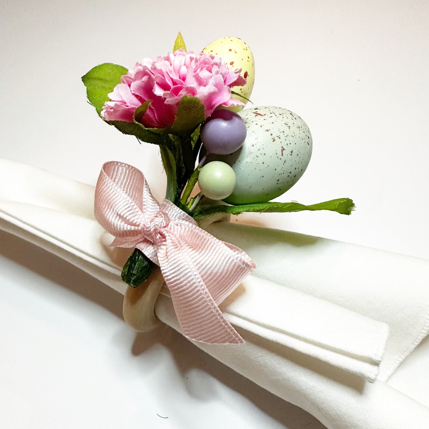 Charming Easter bouquet-Set of 4