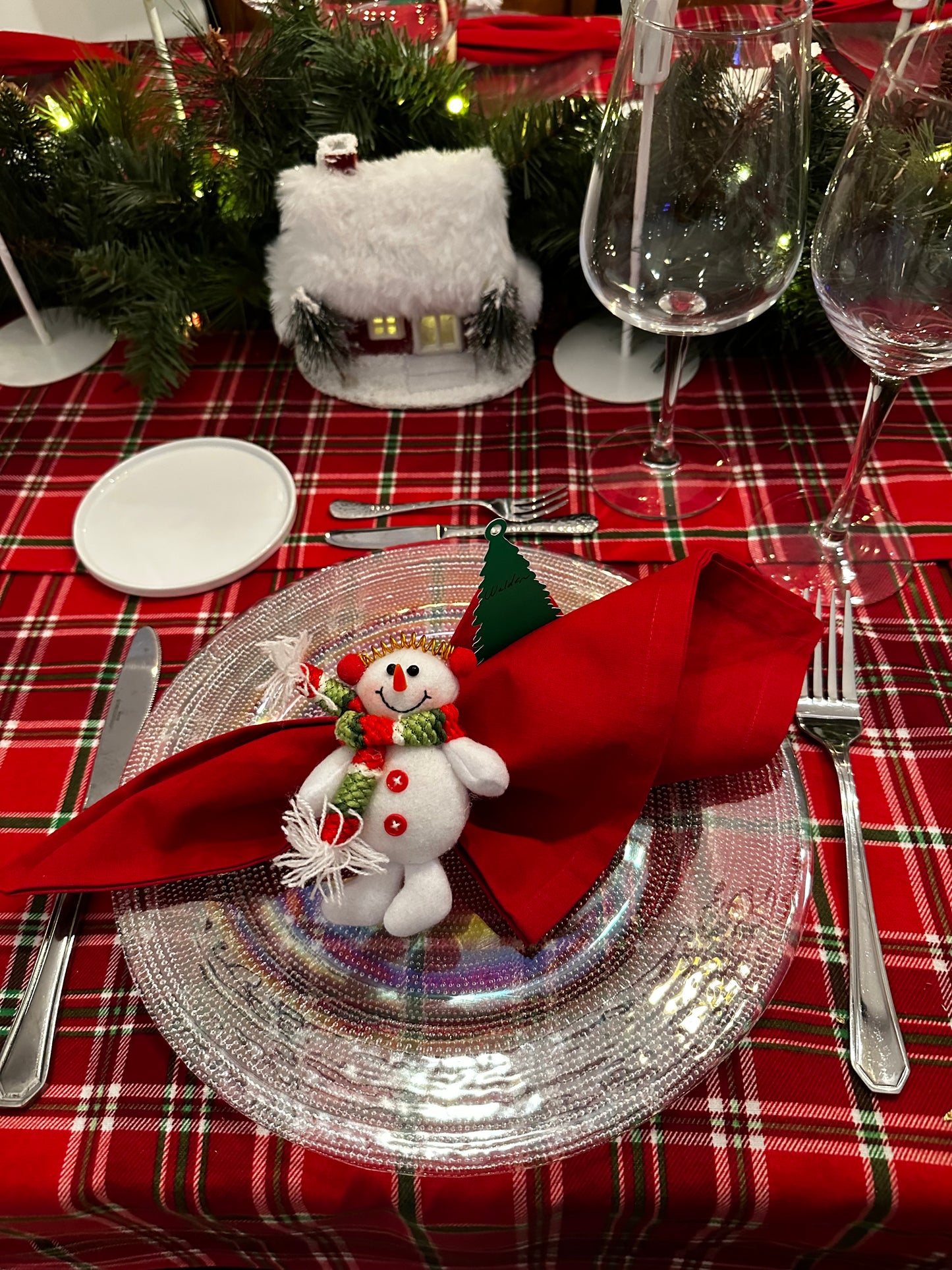 •	Joyful Snowman Napkin Rings
