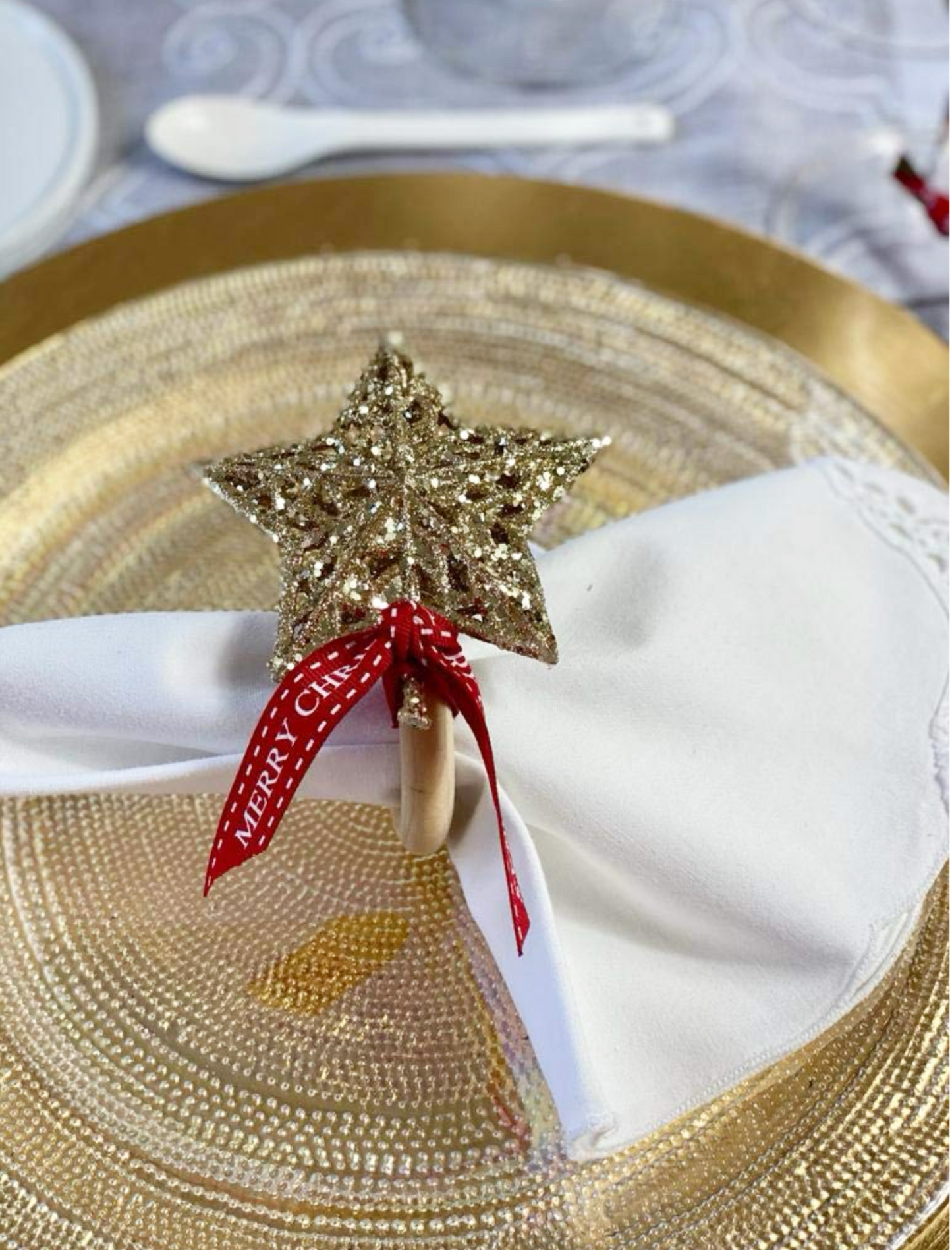 Festive Joy Golden Star Napkin Rings - Set of 4