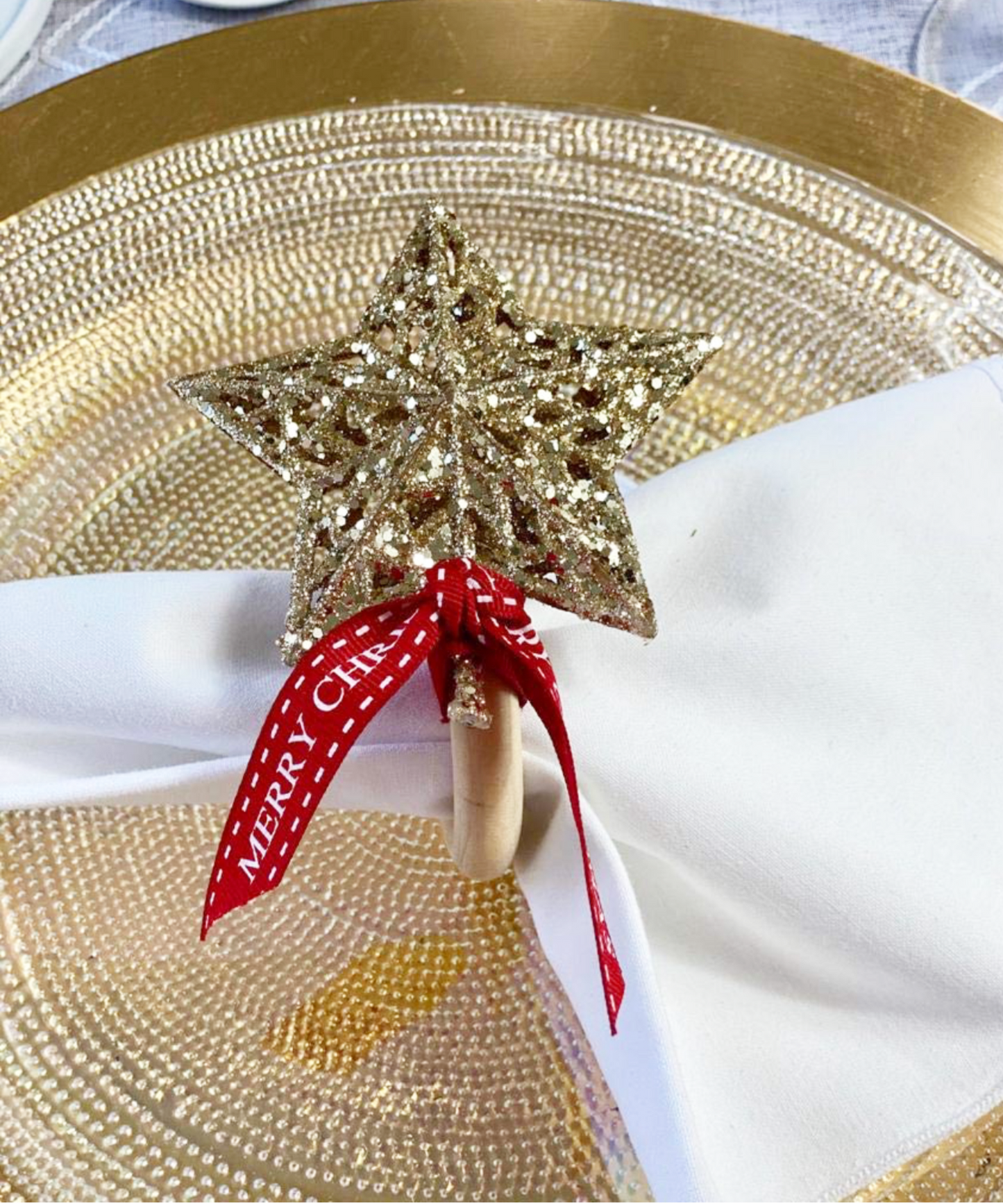 Festive Joy Golden Star Napkin Rings - Set of 4