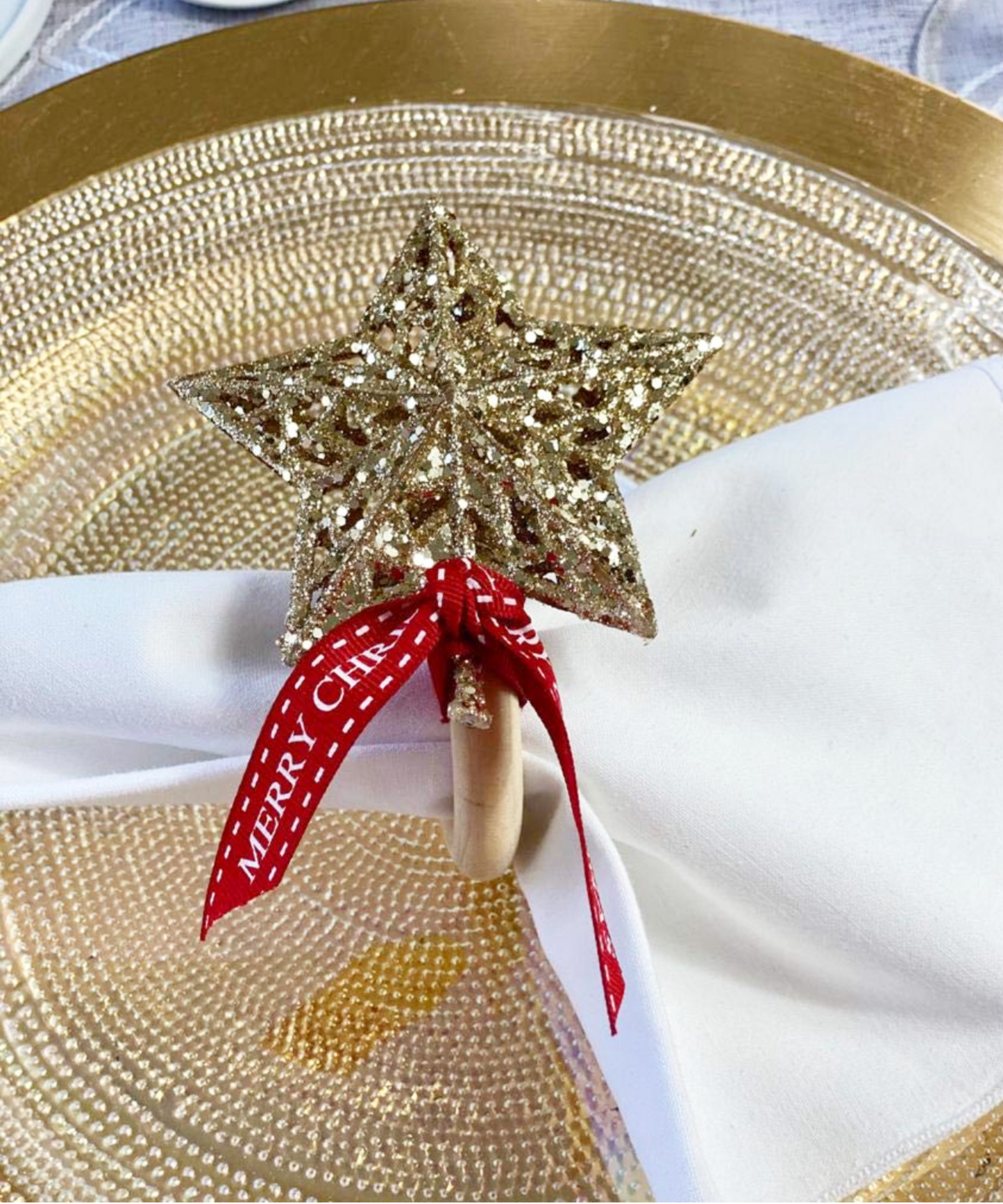 Festive Joy Golden Star Napkin Rings - Set of 4