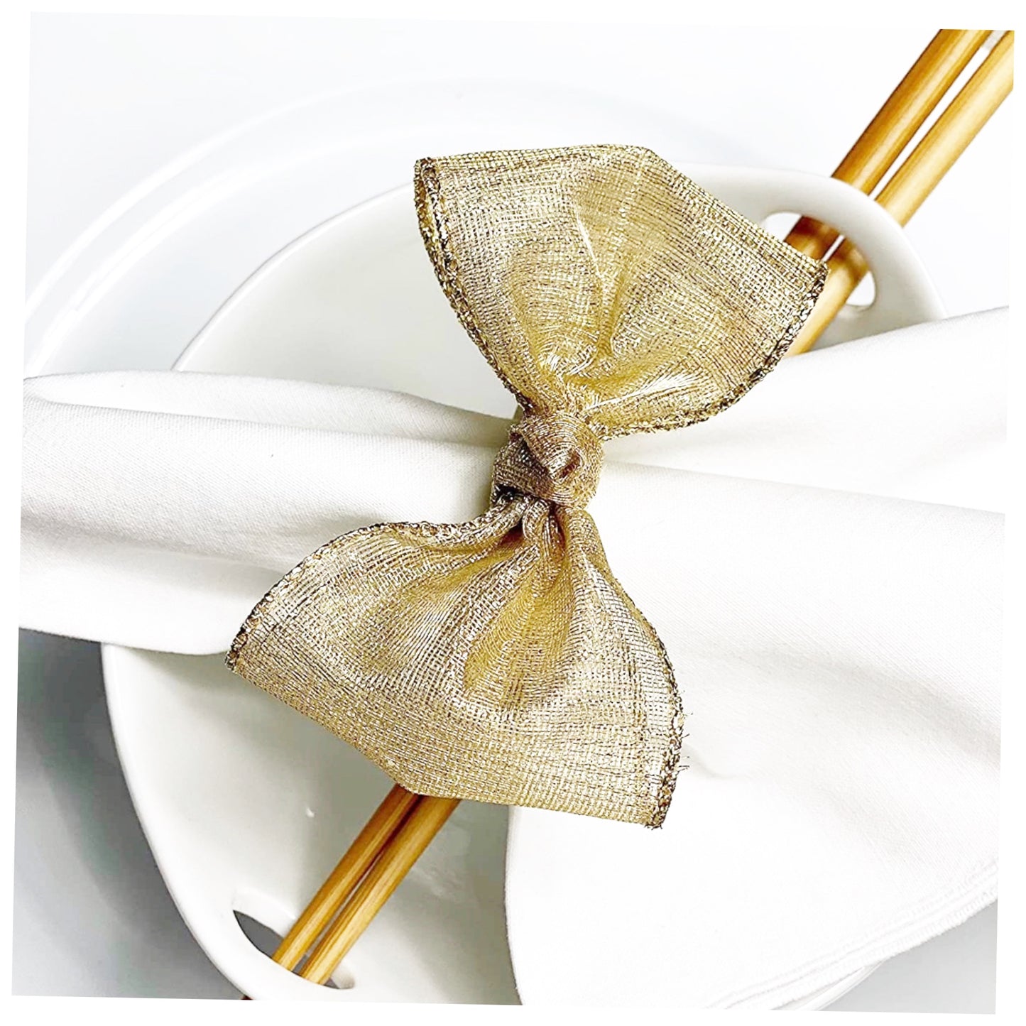 Charming Golden Bow Twist-Set of 4